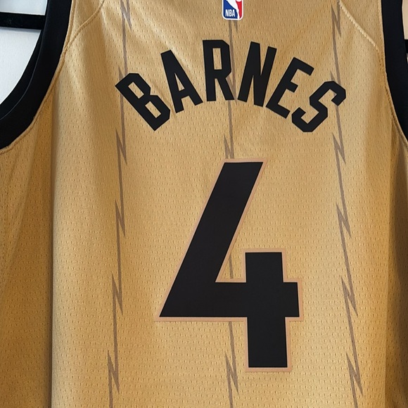 Nike -Scottie Barnes NBA Gold Toronto Raptors Jersey 2023/24 - Picture 6 of 9